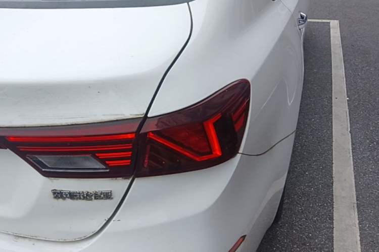 Used Kia K3 2021 Revised 1.5L CVT Fashion Edition Right Rear Taillight