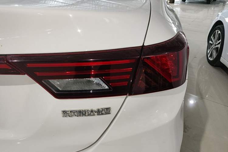 Used Kia K3 2021 Revised 1.5L CVT Fashion Edition Right Rear Taillight