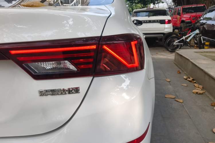 Used Kia K3 2021 Revised 1.5L CVT Fashion Edition Right Rear Taillight