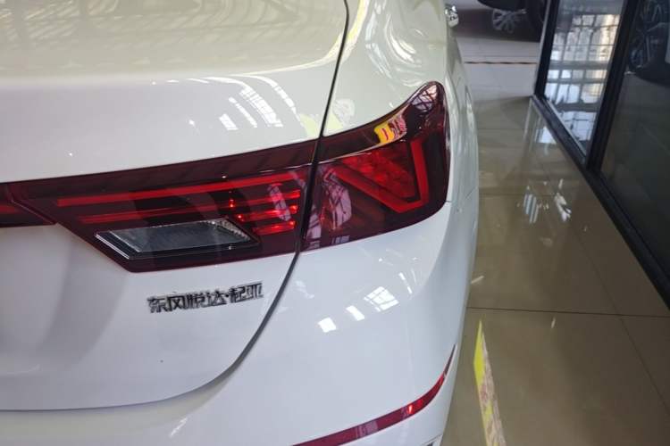 Used Kia K3 2021 Revised 1.5L CVT Fashion Edition Right Rear Taillight