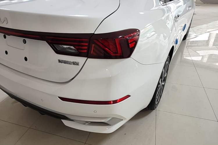 Used Kia K3 2021 Revised 1.5L CVT Youth Edition Right Rear Taillight