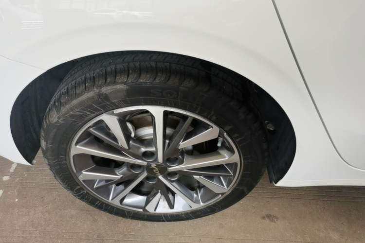 Used Kia K3 2021 1.5L CVT Luxury Edition Right Rear Wheel Hub