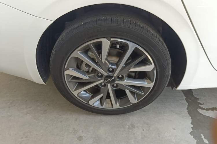 Used Kia K3 2021 Revised 1.5L CVT Youth Edition Right Rear Wheel Hub