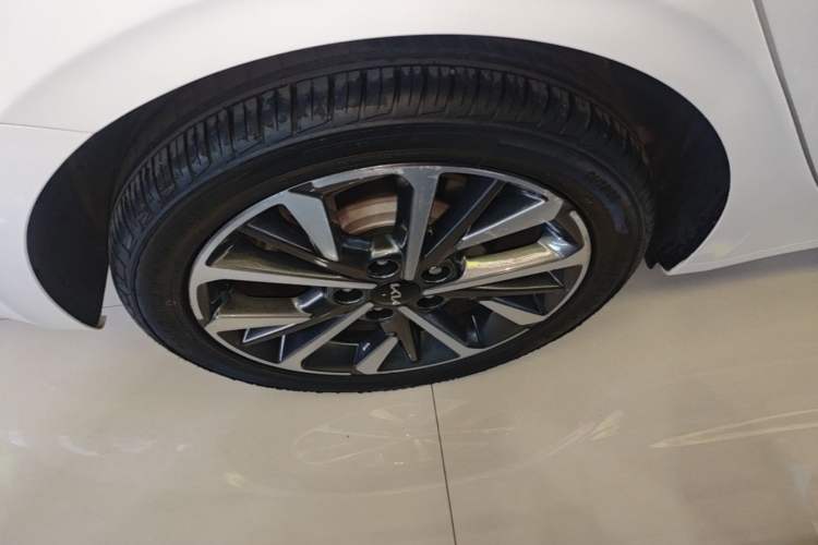 Used Kia K3 2021 Revised 1.5L CVT Fashion Edition Right Rear Wheel Hub
