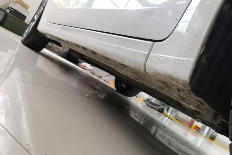 Used Kia K3 2021 Revised 1.5L CVT Fashion Edition Right Side Sill