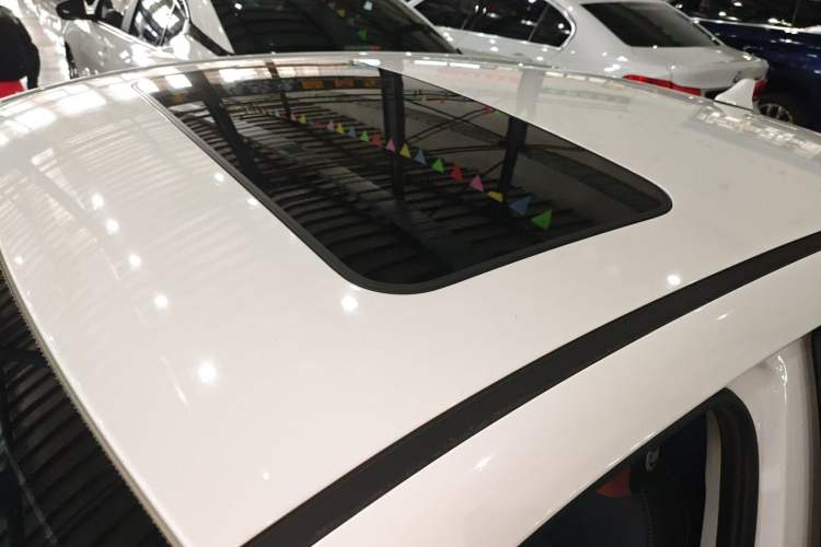 Used Kia K3 2021 Revised 1.5L CVT Fashion Edition Roof