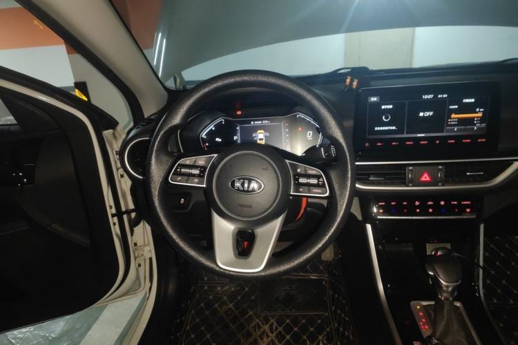 Used Kia K3 2021 1.5L CVT Fashion Edition Steering Wheel
