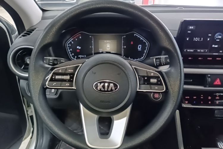 Used Kia K3 2021 1.5L CVT Youth Edition Steering Wheel