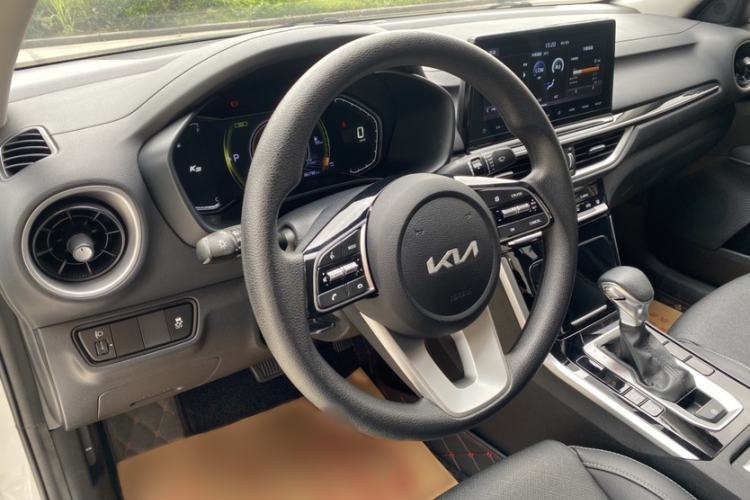 Used Kia K3 2021 Revised 1.5L CVT Fashion Edition Steering Wheel