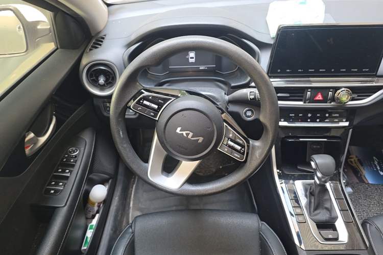 Used Kia K3 2021 Revised 1.5L CVT Fashion Edition Steering Wheel