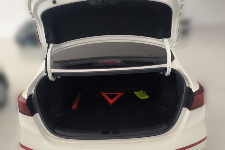 Used Kia K3 2021 Revised 1.5L CVT Fashion Edition Trunk