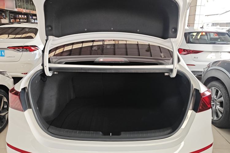 Used Kia K3 2021 Revised 1.5L CVT Fashion Edition Trunk