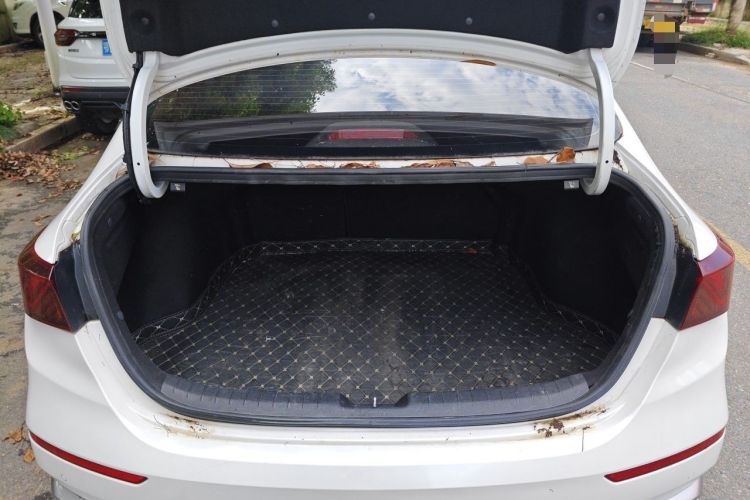 Used Kia K3 2021 1.5L CVT Fashion Edition Trunk