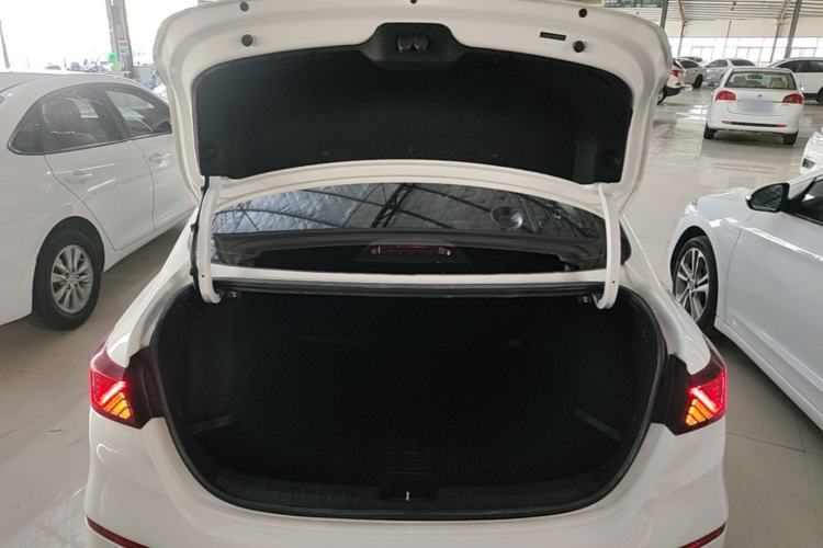 Used Kia K3 2021 Revised 1.5L CVT Fashion Edition Trunk