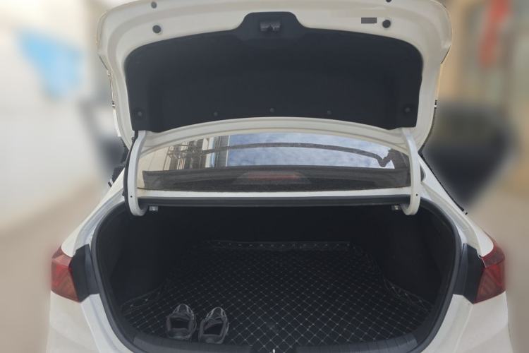 Used Kia K3 2021 Revised 1.5L CVT Fashion Edition Trunk