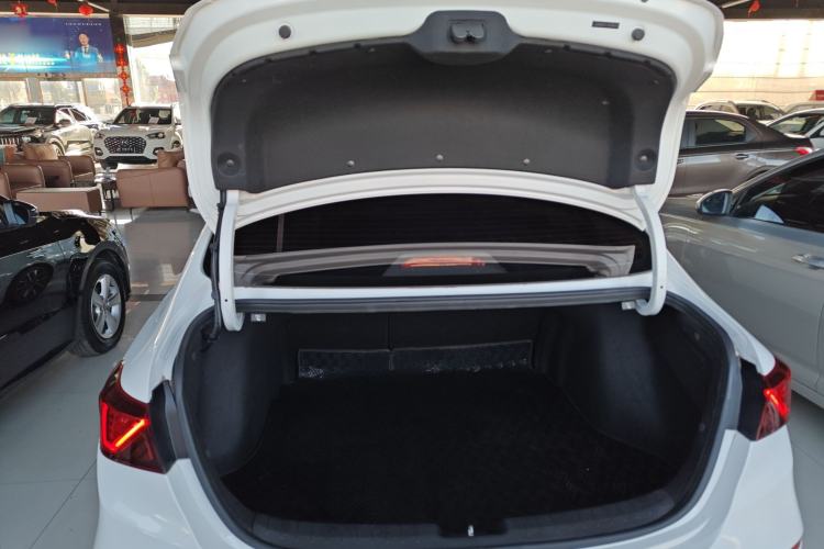 Used Kia K3 2021 1.5L CVT Fashion Edition Trunk