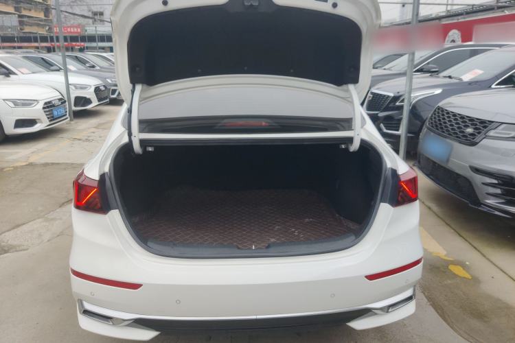 Used Kia K3 2021 Revised 1.5L CVT Fashion Edition Trunk