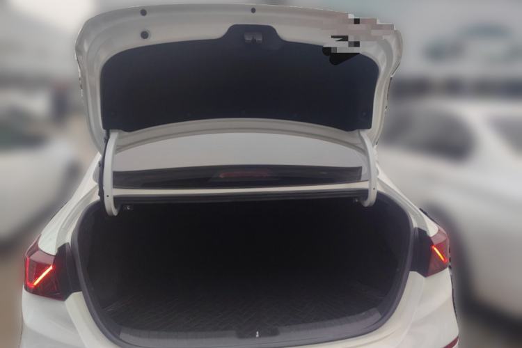 Used Kia K3 2021 Revised 1.5L CVT Fashion Edition Trunk