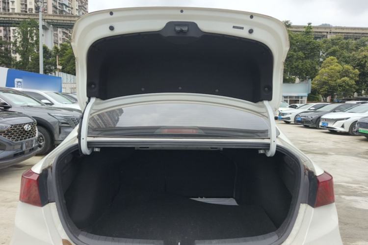 Used Kia K3 2021 Revised 1.5L CVT Fashion Edition Trunk
