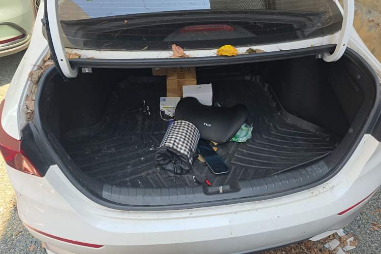 Used Kia K3 2021 Revised 1.5L CVT Fashion Edition Trunk