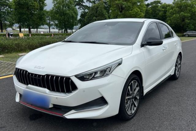 Kia K3 2021 Revised Version 1.4T DCT GT-Line Intelligent Drive Sport Edition usado