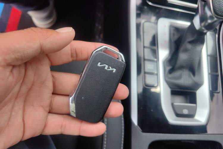 Used Kia K3 2021 Revised 1.5L CVT Fashion Edition Vehicle Key