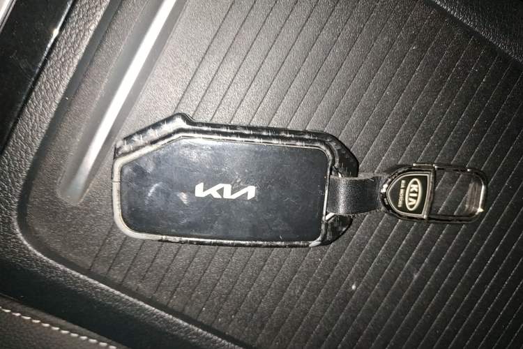 Used Kia K3 2021 Revised 1.5L CVT Fashion Edition Vehicle Key