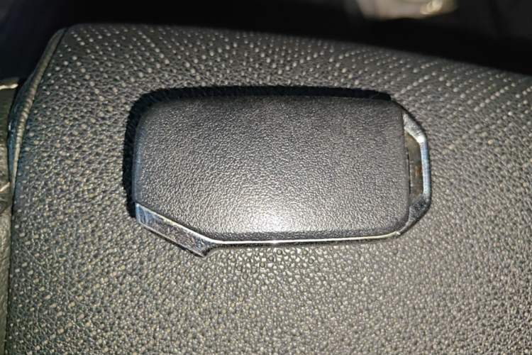 Used Kia K3 2021 Revised 1.5L CVT Fashion Edition Vehicle Key
