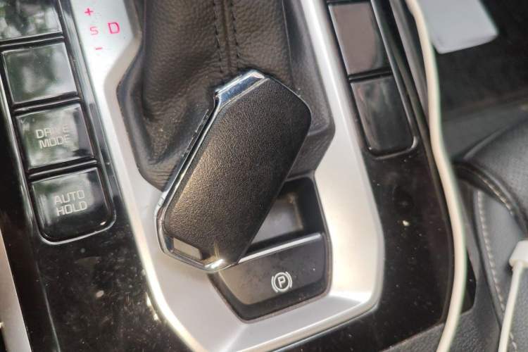 Used Kia K3 2021 Revised 1.5L CVT Fashion Edition Vehicle Key