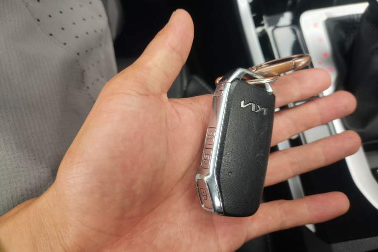 Used Kia K3 2021 Revised 1.5L CVT Fashion Edition Vehicle Key