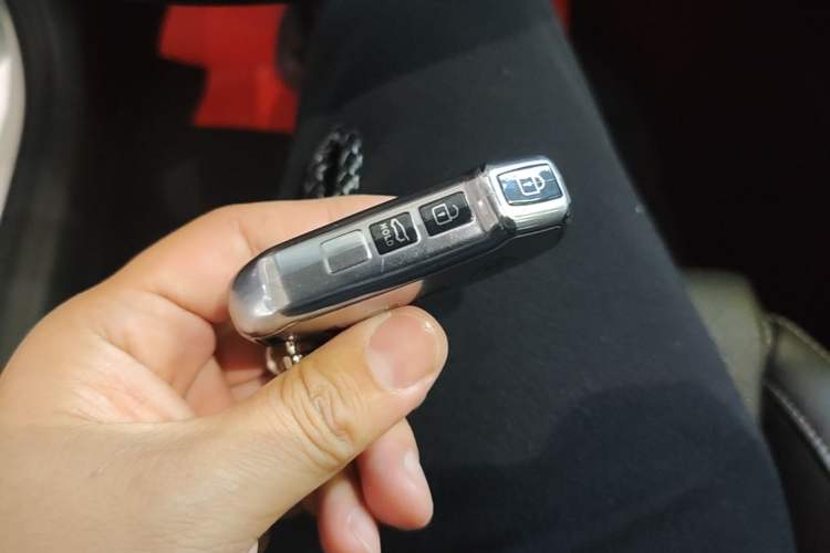Used Kia K3 2021 Revised 1.5L CVT Fashion Edition Vehicle Key