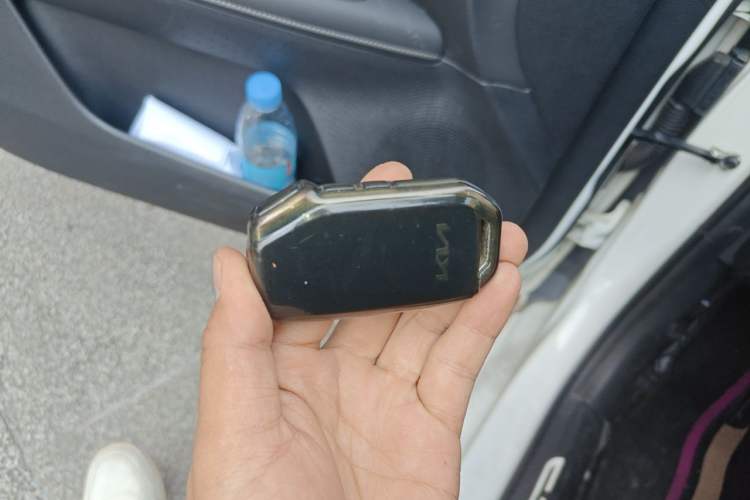 Used Kia K3 2021 Revised 1.5L CVT Fashion Edition Vehicle Key
