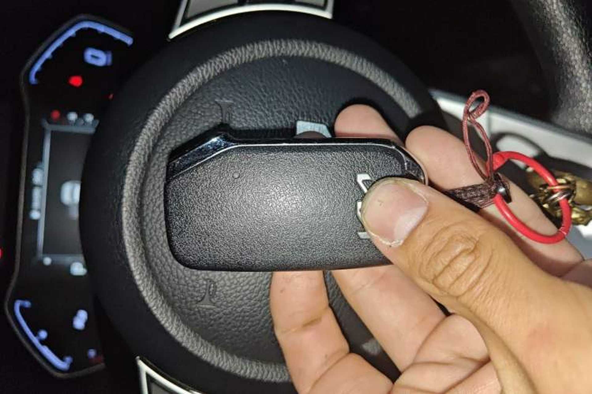Used Kia K3 2021 Revised 1.5L CVT Fashion Edition Vehicle Key