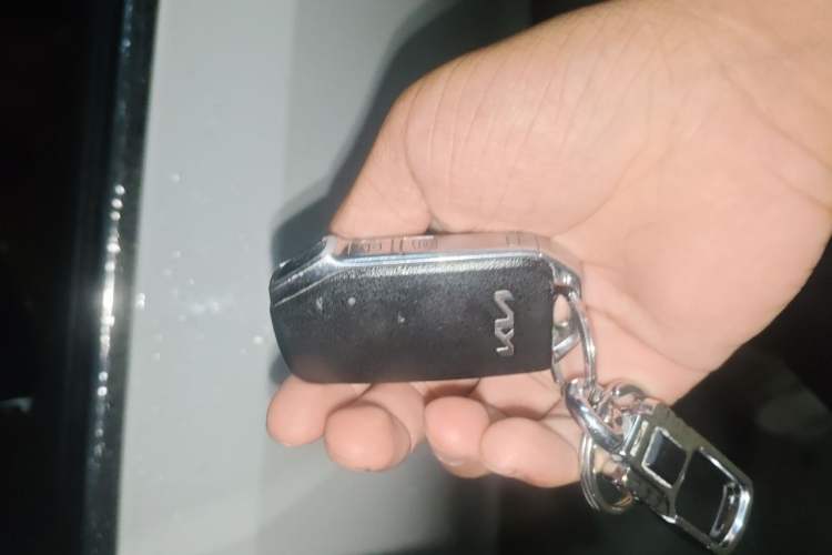 Used Kia K3 2021 Revised 1.5L CVT Fashion Edition Vehicle Key