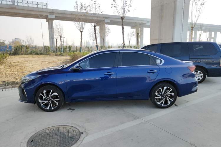 Used Kia K3 2023 1.5L CVT Luxury Edition Left Side