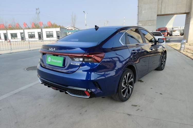 Used Kia K3 2023 1.5L CVT Luxury Edition Rear Right 45 Deg