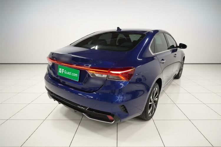 Used Kia K3 2023 1.5L CVT Luxury Edition Rear Right 45 Deg