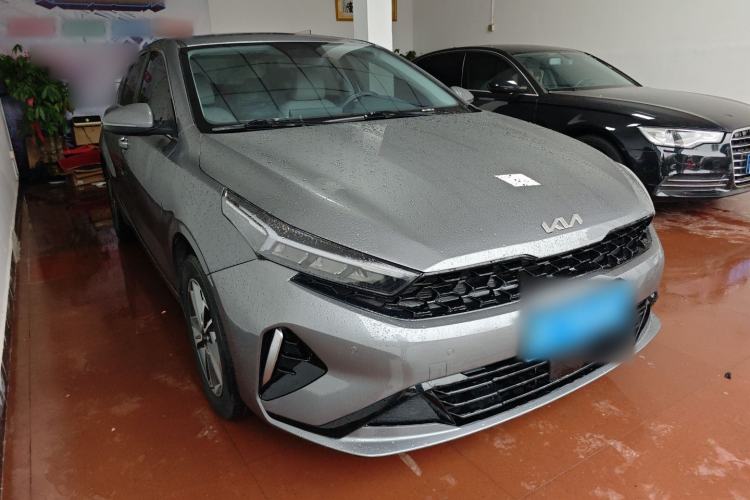 Used Kia K3 2023 1.5L CVT Luxury Edition Front Right 45 Deg