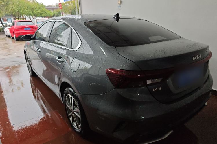 Used Kia K3 2023 1.5L CVT Luxury Edition Rear Left 45 Deg