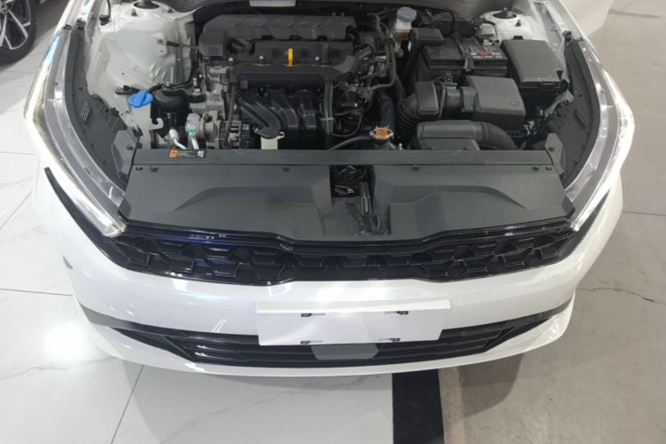 Used Kia K3 2023 1.5L CVT Luxury Edition Engine Bay