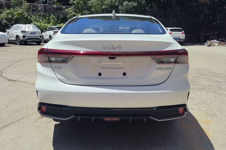 Used Kia K3 2023 1.5L CVT Luxury Edition Exterior 4
