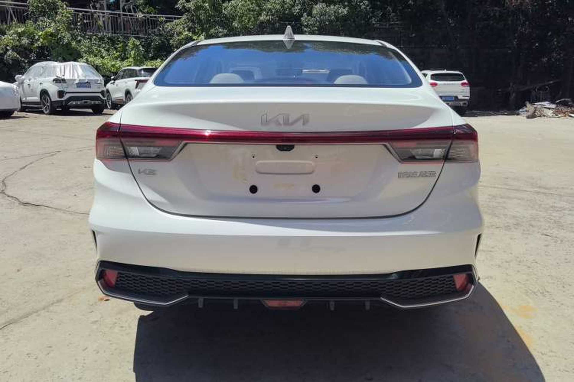Used Kia K3 2023 1.5L CVT Luxury Edition Exterior 4