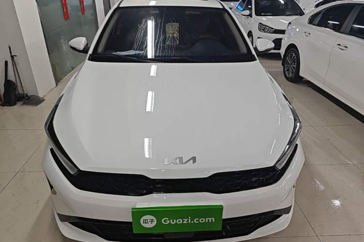 Used Kia K3 2023 1.5L CVT Luxury Edition Front