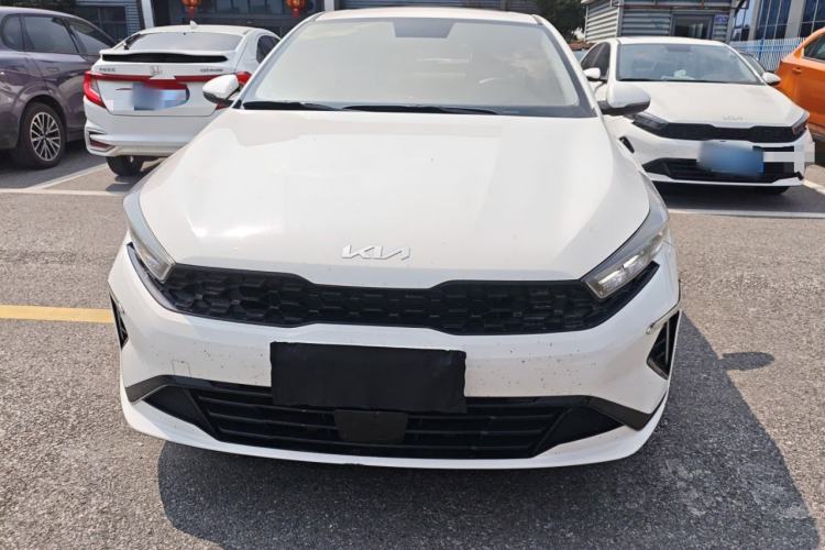 Used Kia K3 2023 1.5L CVT Luxury Edition Front