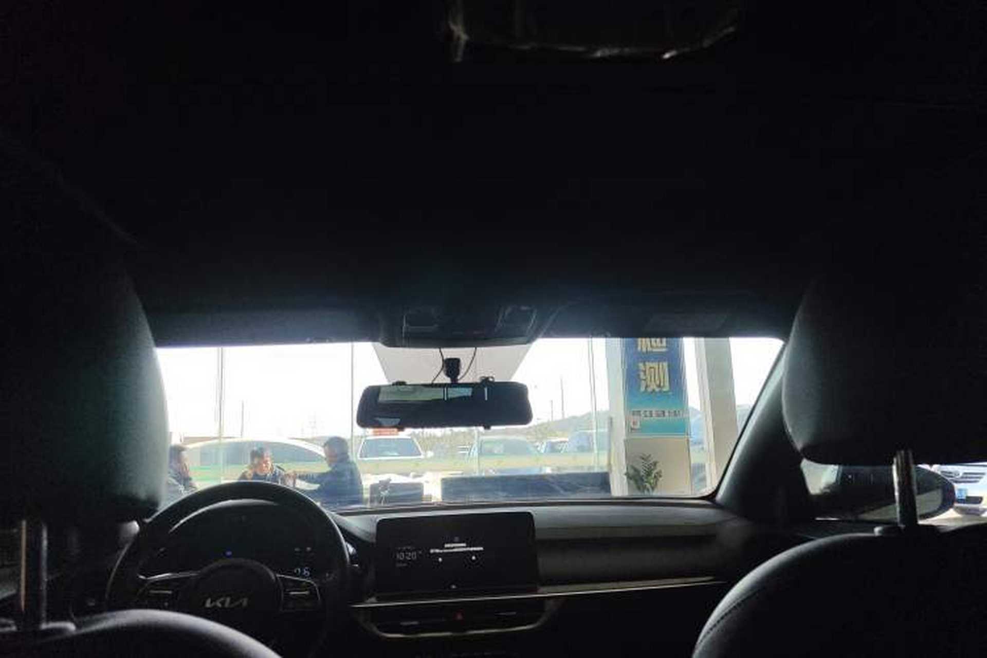 Used Kia K3 2023 1.5L CVT Luxury Edition Headliner