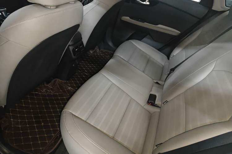 Used Kia K3 2023 1.5L CVT Luxury Edition Left Rear Seat