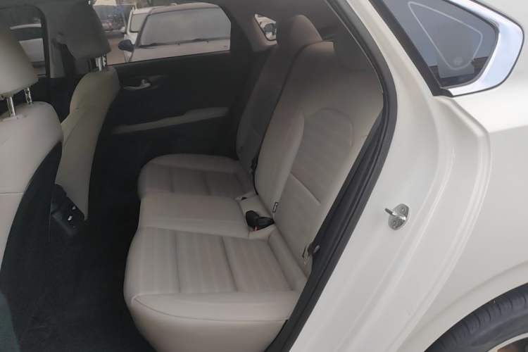 Used Kia K3 2023 1.5L CVT Luxury Edition Left Rear Seat