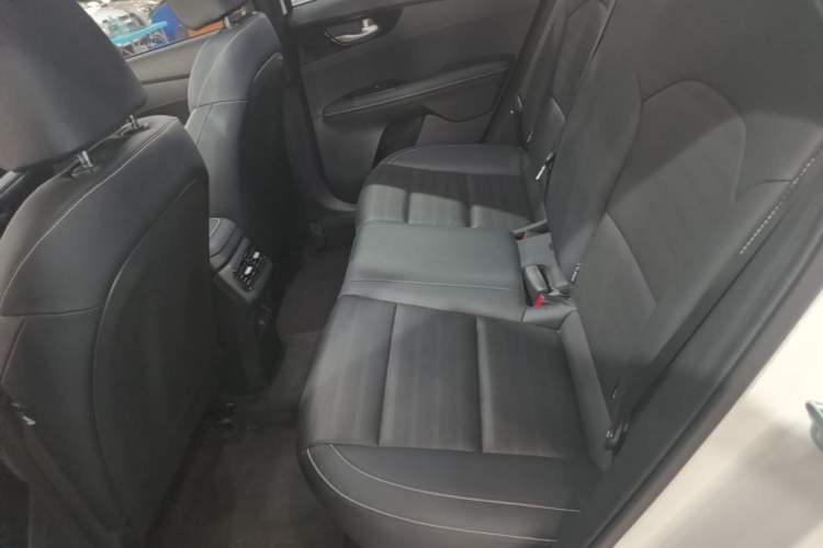 Used Kia K3 2023 1.5L CVT Luxury Edition Left Rear Seat