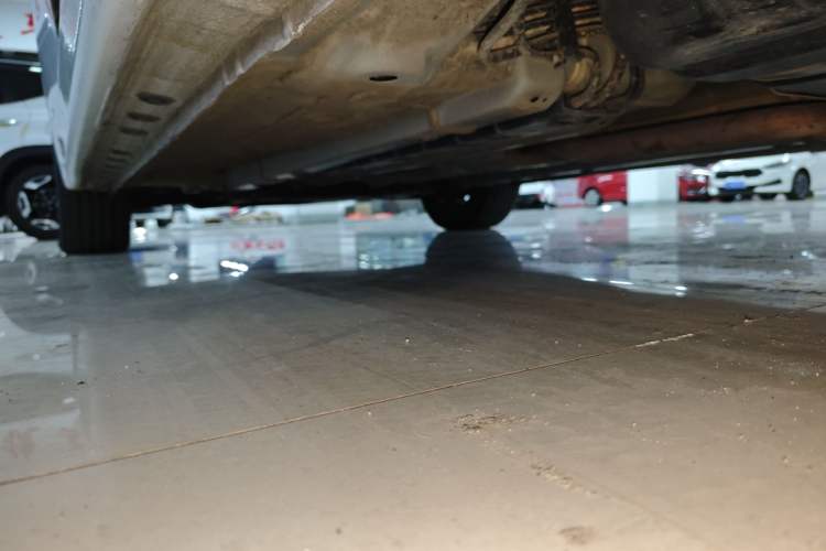 Used Kia K3 2023 1.5L CVT Luxury Edition Left Side Sill