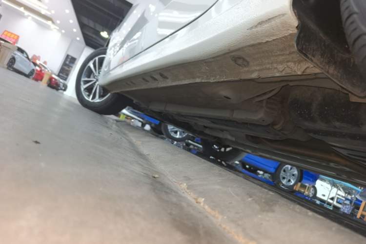 Used Kia K3 2023 1.5L CVT Luxury Edition Left Side Sill